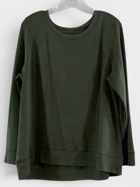 725 Beyond Yoga Green Sweatshirt